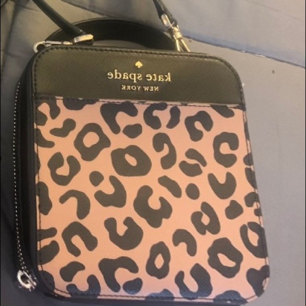 Kate spade.